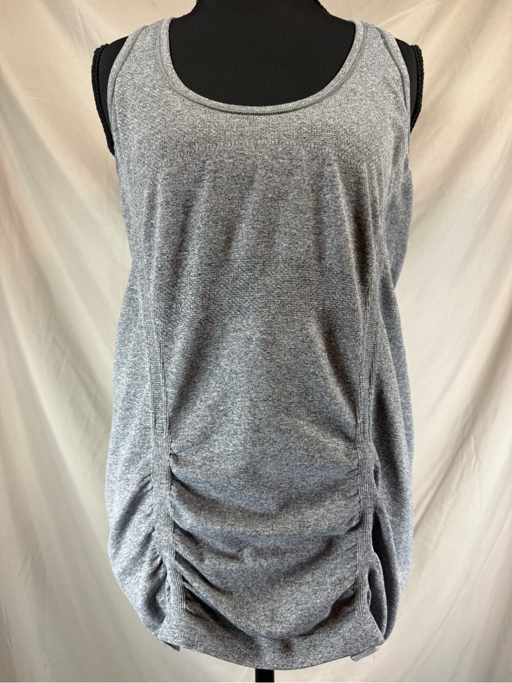 Athleta Fastest Track Seamless Ruched Racerback Tank Gray - Size Large